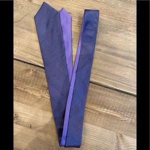 EXPRESS tie